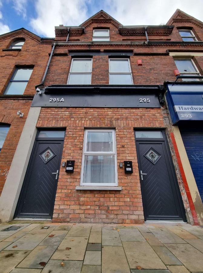 Lmk, Spacious 1 Bedroom Ground Floor Apartment, Ev Charger, Free Parking Wi-Fi, Great Location Belfast Eksteriør bilde